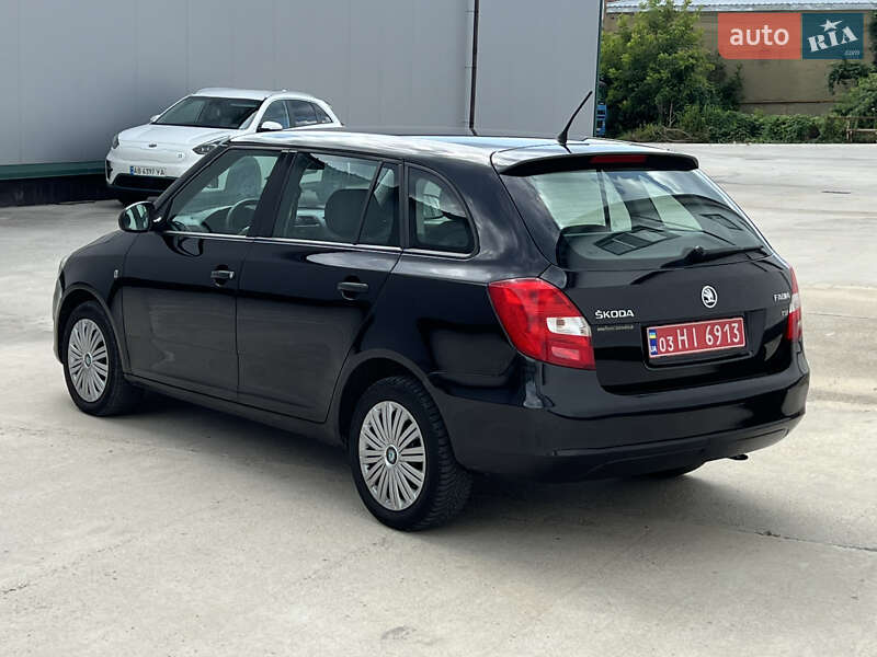Універсал Skoda Fabia 2013 в Вінниці