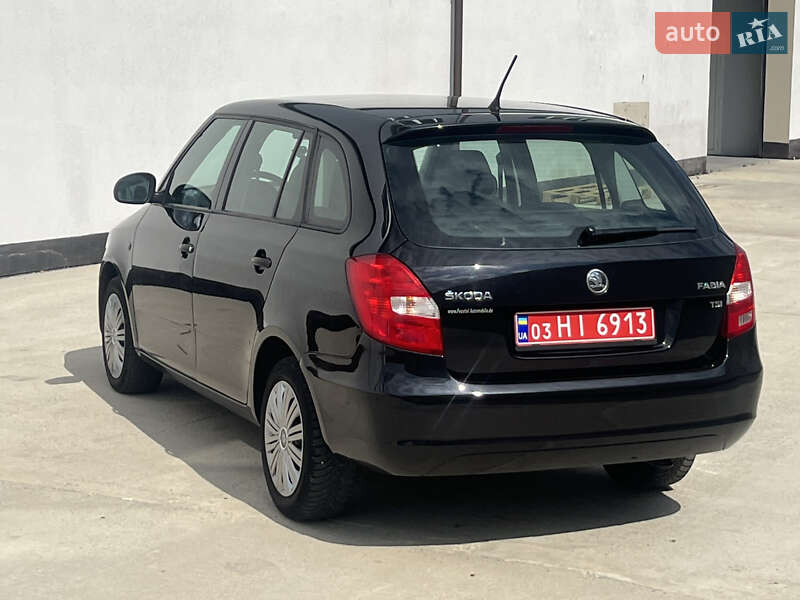 Універсал Skoda Fabia 2013 в Вінниці