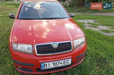 Хетчбек Skoda Fabia 2005 в Гадячі