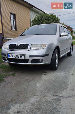 Хэтчбек Skoda Fabia 2006 в 