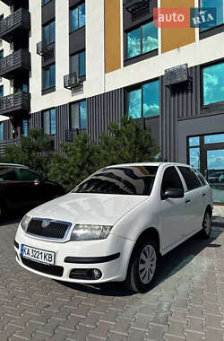 Універсал Skoda Fabia 2006 в Софіївській Борщагівці
