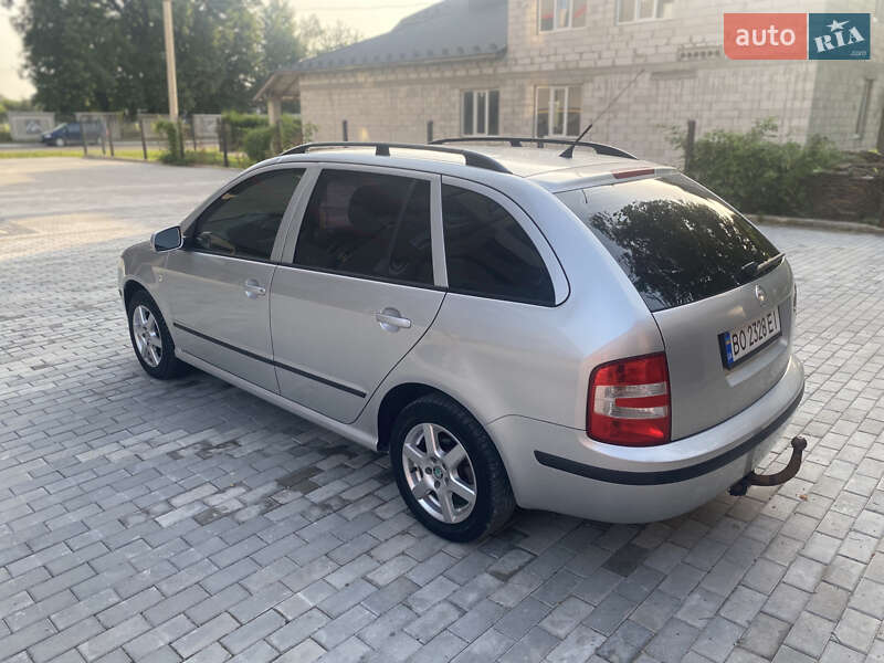 Универсал Skoda Fabia 2006 в Борщеве