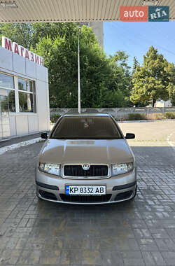 Хэтчбек Skoda Fabia 2006 в Запорожье