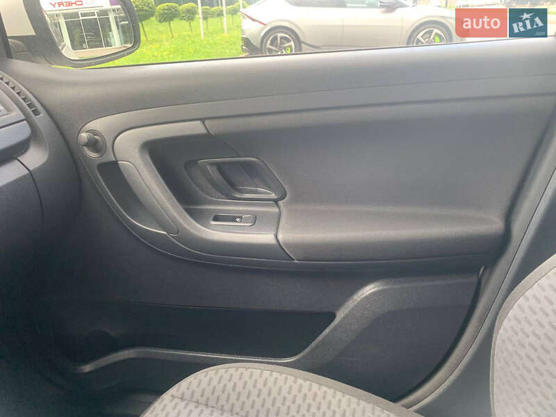 Универсал Skoda Fabia 2013 в Львове