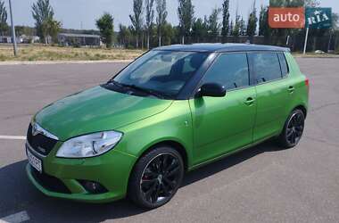 Хэтчбек Skoda Fabia 2011 в Кривом Роге