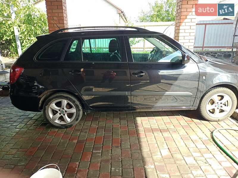 Skoda Fabia 2011