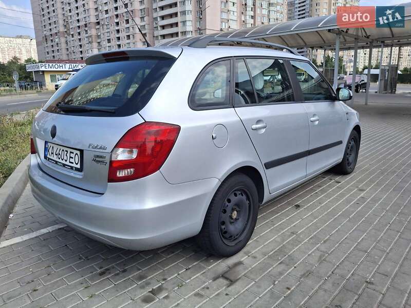 Універсал Skoda Fabia 2011 в Києві фото 6 Універсал Skoda Fabia 2011 в Києві