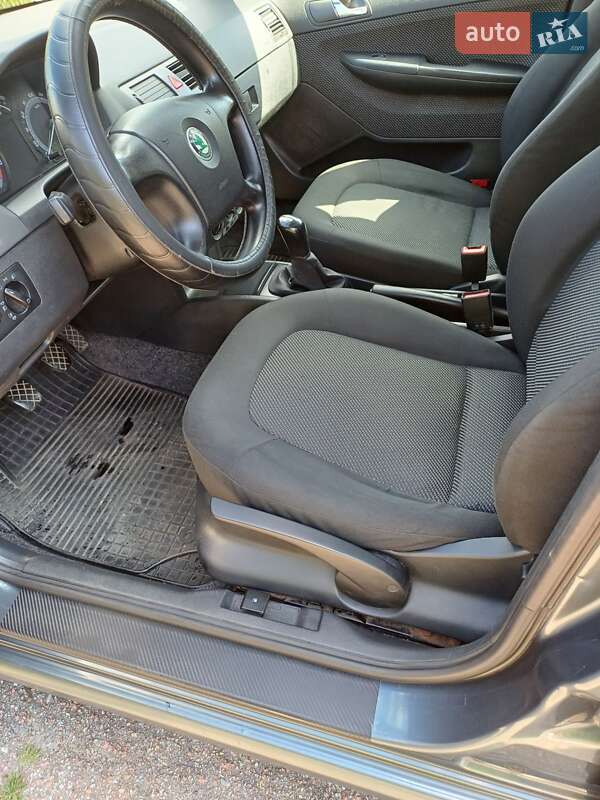 Универсал Skoda Fabia 2006 в Чернигове