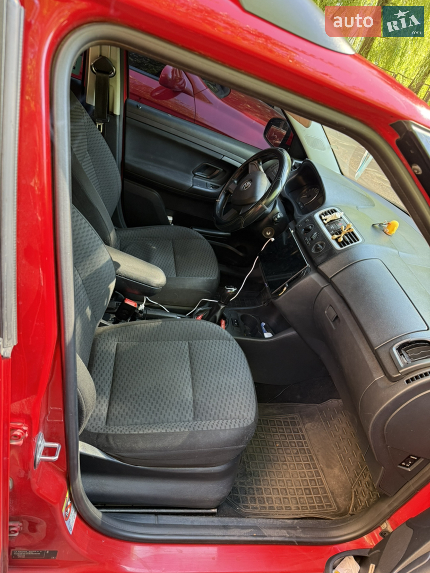 2013 Skoda Fabia - мініатюра 20