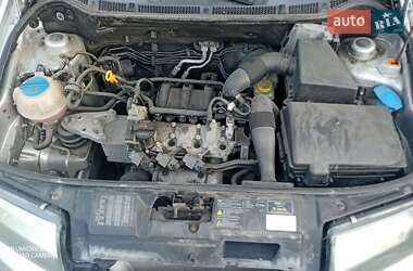 Хэтчбек Skoda Fabia 2005 в 