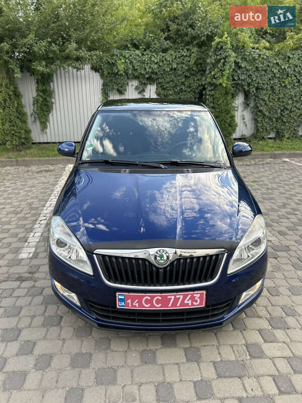 Універсал Skoda Fabia 2010 в Івано-Франківську