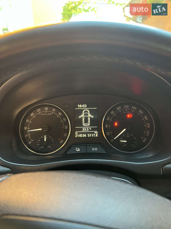 Універсал Skoda Fabia 2010 в Тячеві