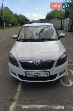 Хэтчбек Skoda Fabia 2013 в Киеве