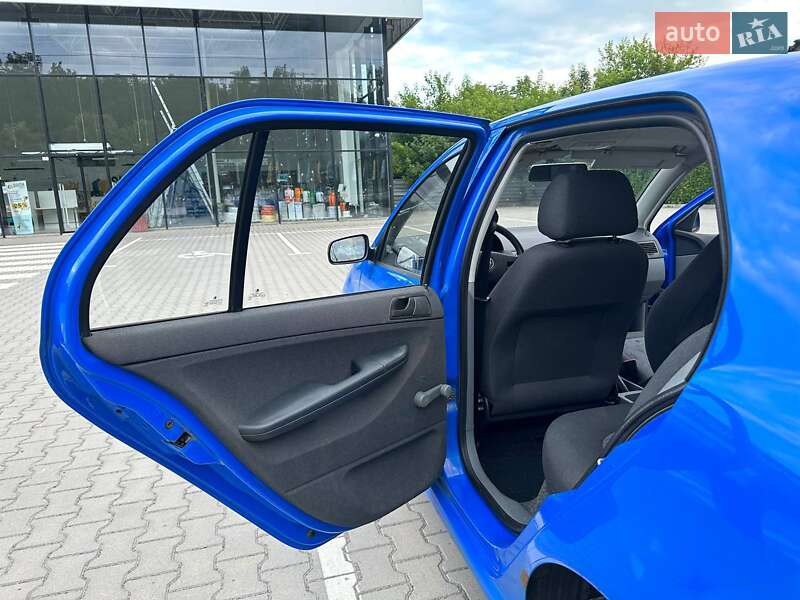 Хетчбек Skoda Fabia 2004 в Вінниці фото 12 Хетчбек Skoda Fabia 2004 в Вінниці