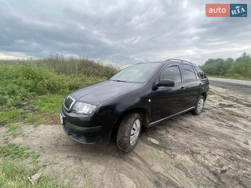 Универсал Skoda Fabia 2006 в Змиеве
