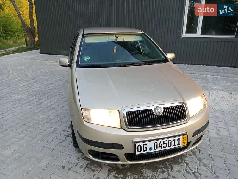 Седан Skoda Fabia 2005 в Тернополі