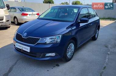 Хэтчбек Skoda Fabia 2017 в Киеве
