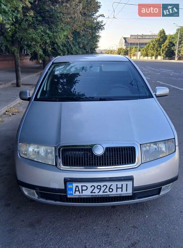 Хэтчбек Skoda Fabia 2001 в 