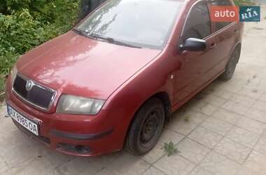 Седан Skoda Fabia 2006 в Ізюмі