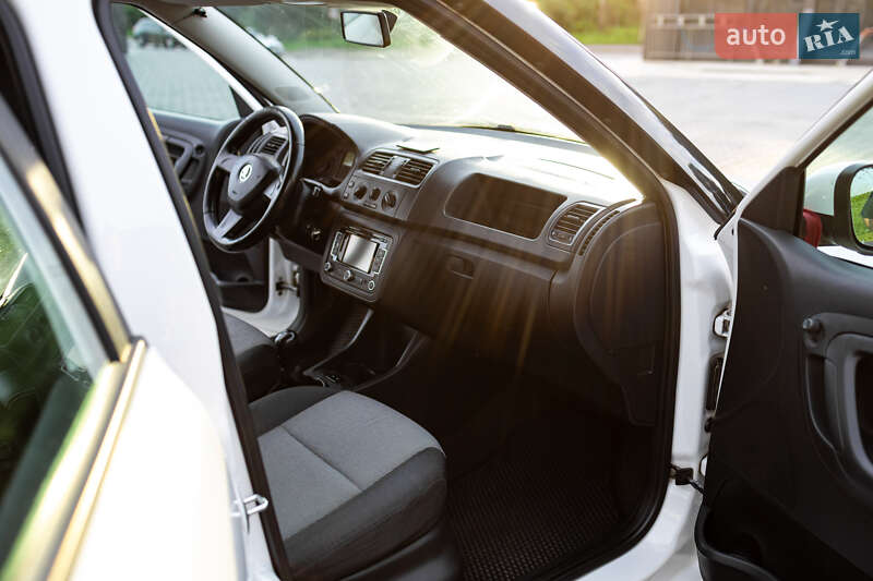Универсал Skoda Fabia 2014 в Тернополе