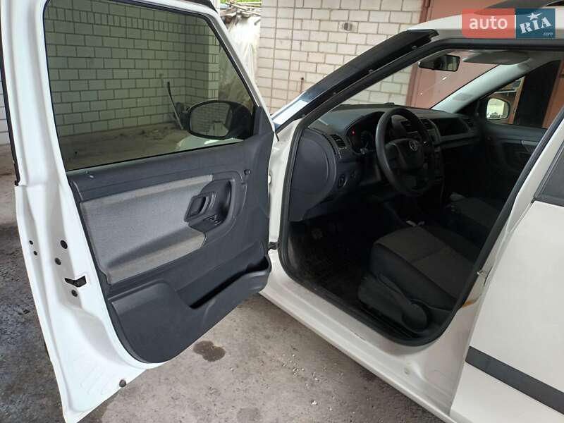 Универсал Skoda Fabia 2010 в Бердичеве фото 5 Универсал Skoda Fabia 2010 в Бердичеве