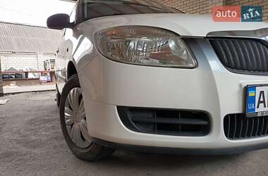Универсал Skoda Fabia 2010 в 