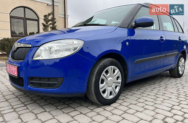 Универсал Skoda Fabia 2009 в Дунаевцах