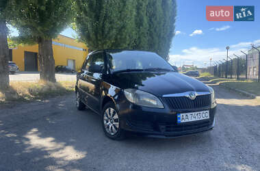 Хетчбек Skoda Fabia 2012 в Черкасах