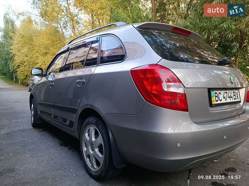 Универсал Skoda Fabia 2008 в Львове