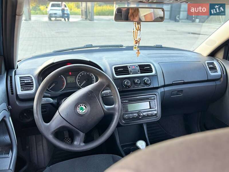 Хэтчбек Skoda Fabia 2007 в Львове