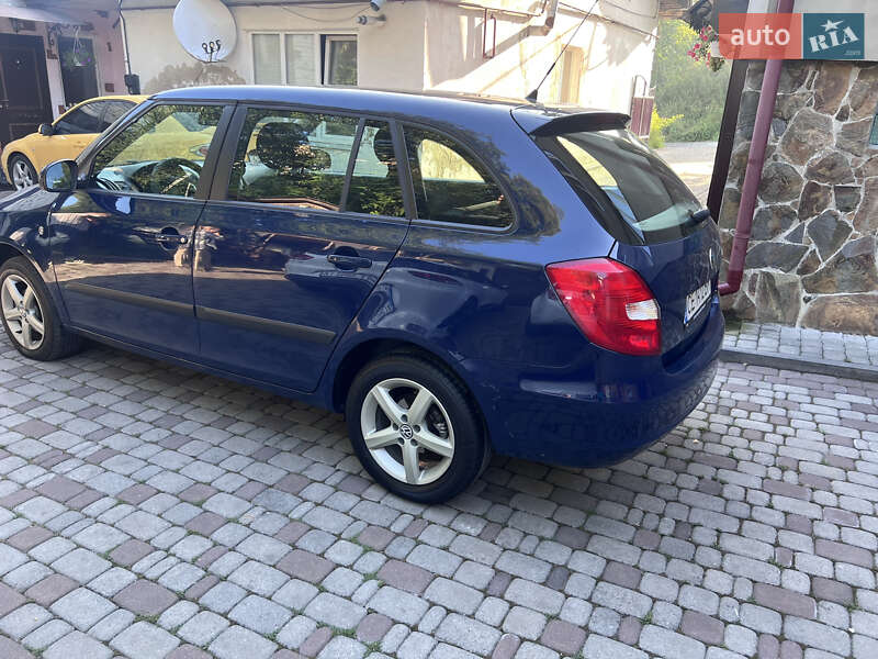 Универсал Skoda Fabia 2013 в Черновцах