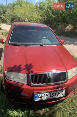 Хэтчбек Skoda Fabia 2006 в 