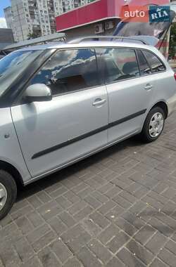 Універсал Skoda Fabia 2008 в Києві