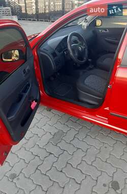 Седан Skoda Fabia 2006 в Хмельницком