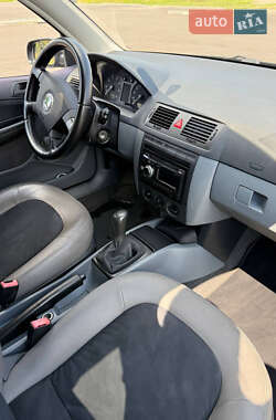 Универсал Skoda Fabia 2004 в 