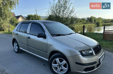 Хэтчбек Skoda Fabia 2004 в Коломые