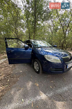 Хэтчбек Skoda Fabia 2007 в 