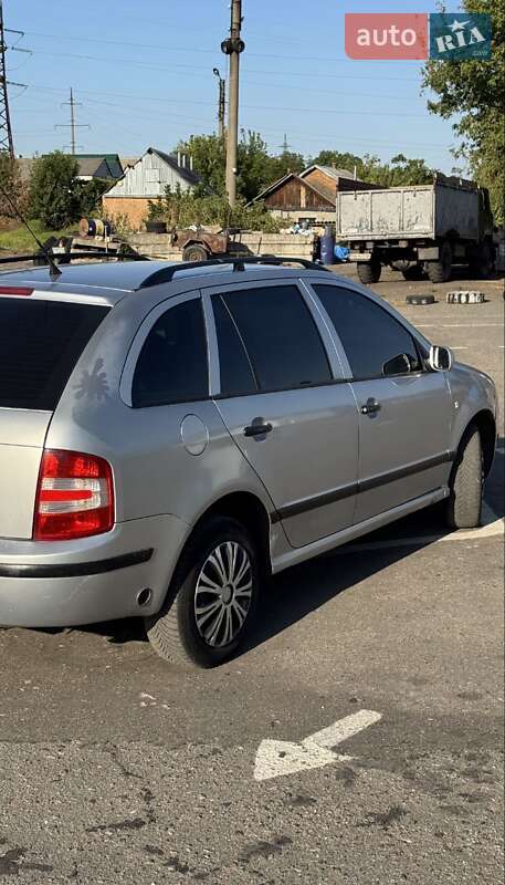 Универсал Skoda Fabia 2002 в Подольске