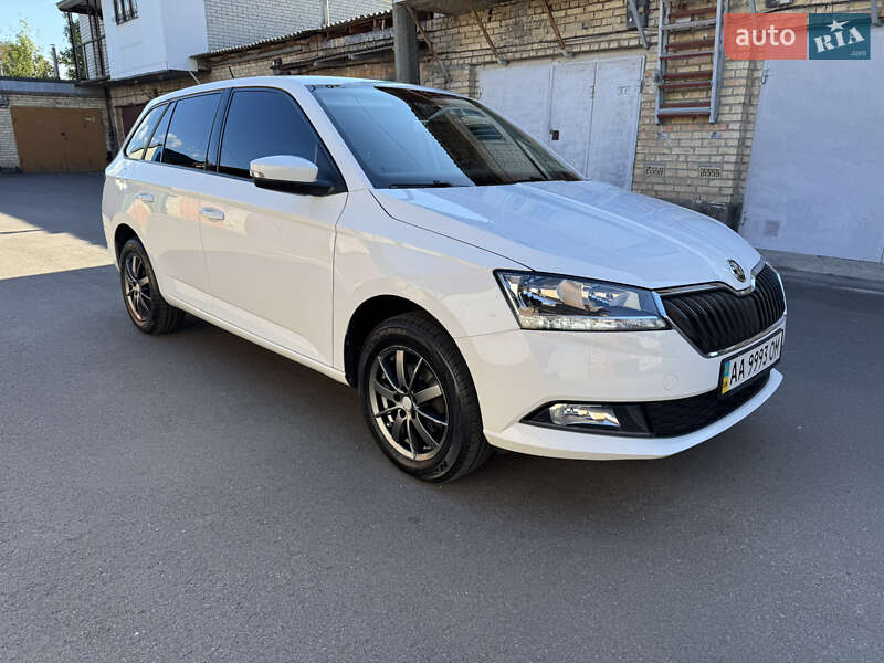 Универсал Skoda Fabia 2019 в 