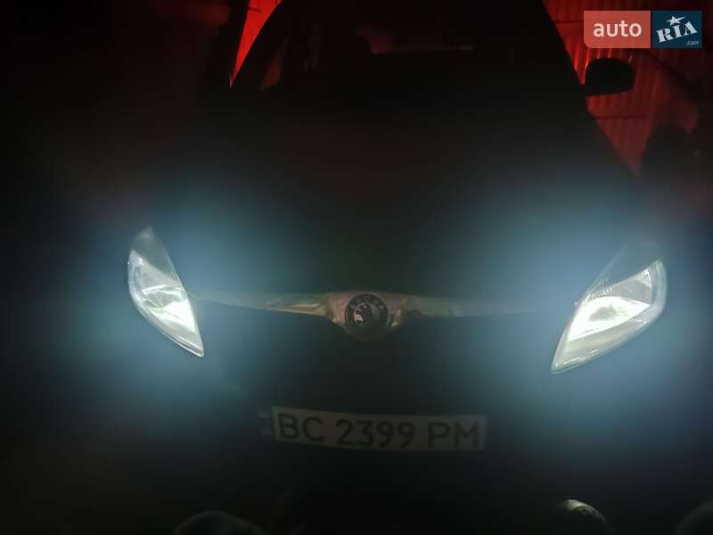 Универсал Skoda Fabia 2011 в Львове фото 14 Универсал Skoda Fabia 2011 в Львове