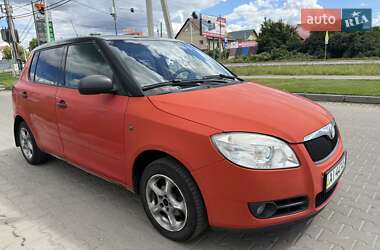 Хэтчбек Skoda Fabia 2008 в Киеве