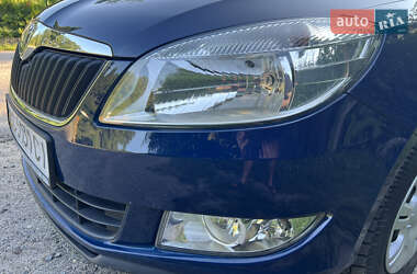 Универсал Skoda Fabia 2010 в 