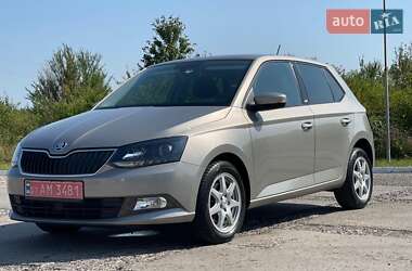 Хетчбек Skoda Fabia 2015 в Ужгороді