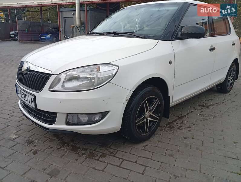 Хэтчбек Skoda Fabia 2011 в Ровно фото 24 Хэтчбек Skoda Fabia 2011 в Ровно