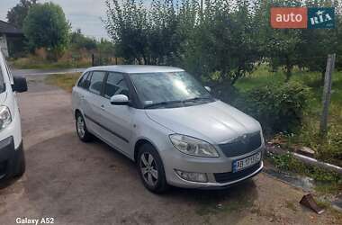 Хэтчбек Skoda Fabia 2014 в Виннице
