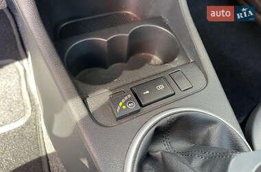 Хетчбек Skoda Fabia 2008 в  фото 31 Хетчбек Skoda Fabia 2008 в