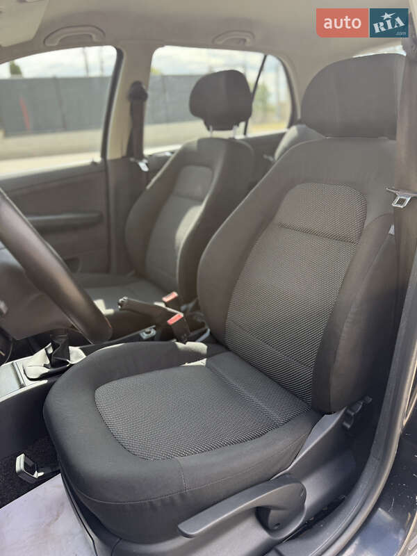 Хэтчбек Skoda Fabia 2006 в Луцке фото 27 Хэтчбек Skoda Fabia 2006 в Луцке