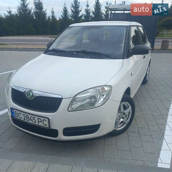 Хетчбек Skoda Fabia 2009 в Львові фото 5 Хетчбек Skoda Fabia 2009 в Львові