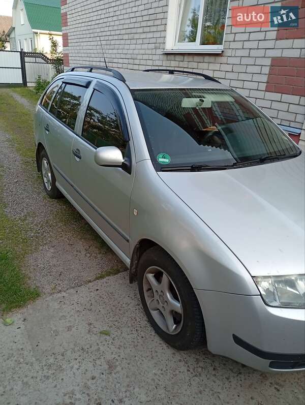 Універсал Skoda Fabia 2003 в Чернігові
