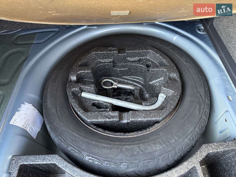 Універсал Skoda Fabia 2009 в Полтаві фото 56 Універсал Skoda Fabia 2009 в Полтаві